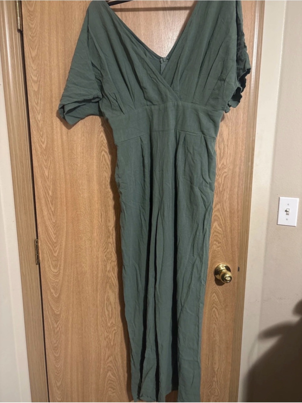 Cider Olive Green V-Neck Jumpsuit